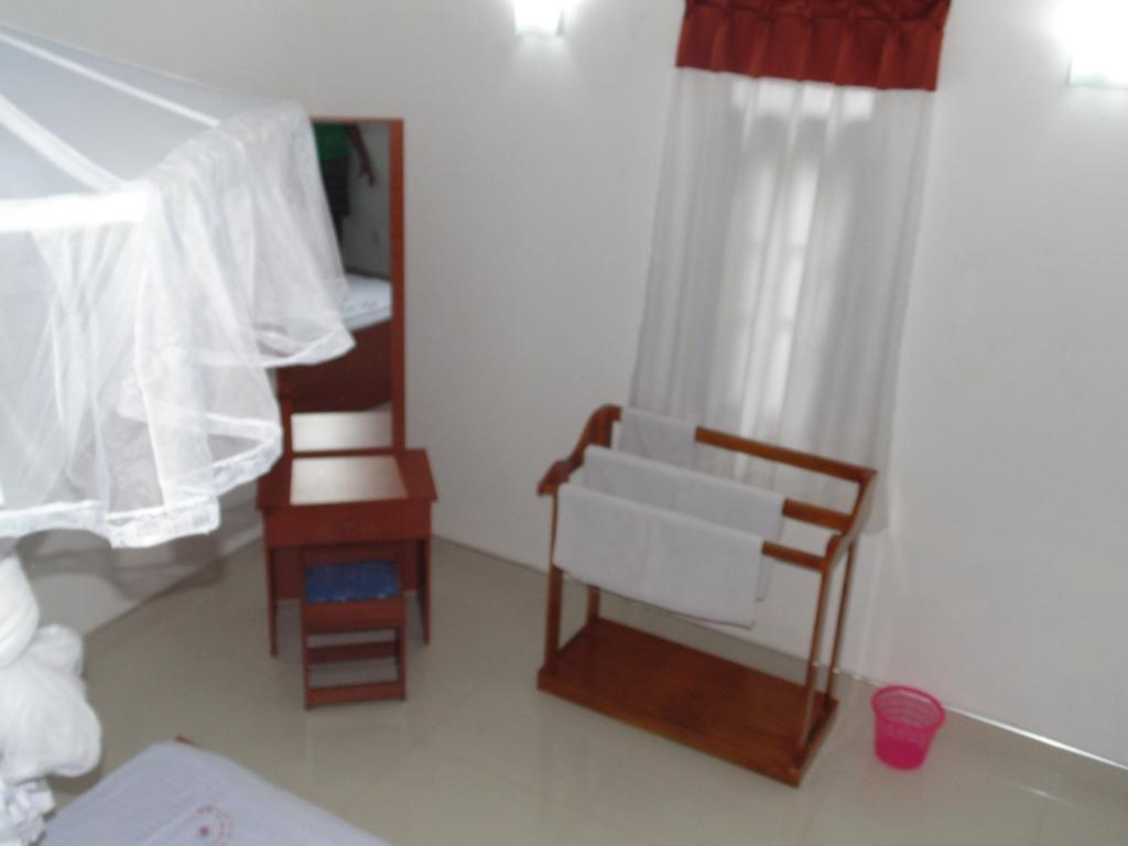 The Otunna Guest House Σιγκιρίγια Εξωτερικό φωτογραφία