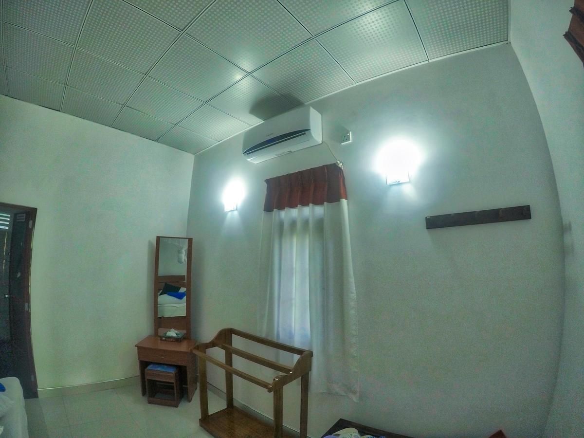 The Otunna Guest House Σιγκιρίγια Εξωτερικό φωτογραφία